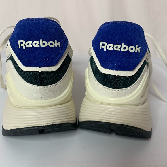 Reebok classic running shoes unisex USAsize6.5men 8womens - Picture 6 of 11